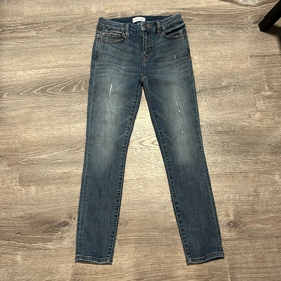 Zara Denim - Studio Blue Jeans